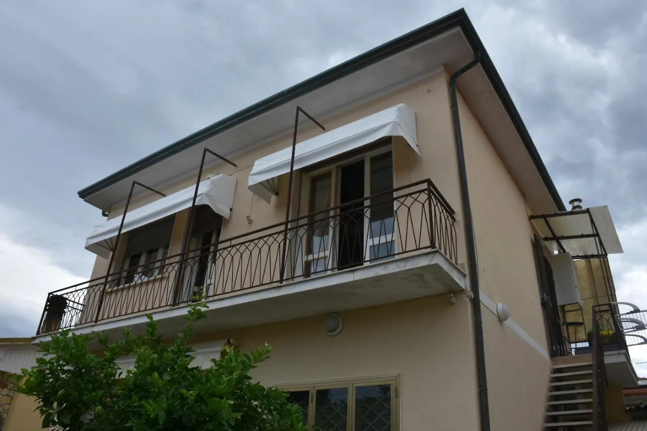 Holiday home Mg Casa Vacanze Villa Torre del Lago Puccini